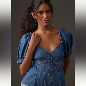 🌍 Anthropologie Pilcro short sleeve flouncy babydoll denim blue tied bow top 14